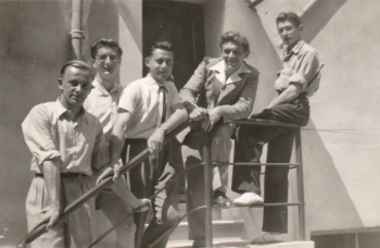 Juin 1949 - Jean-François avec 4 amis (de g à d) : Marcel Losq, Pierre Le Bihan, Allain Rivier, Pierre Jaffry